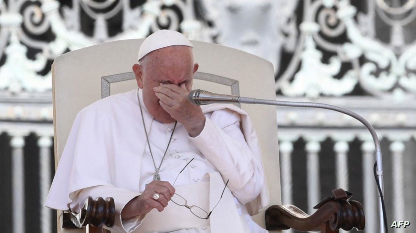 البابا فرنسيس يوجه نصيحة للكهنة حتى "لا ينعس المصلون"