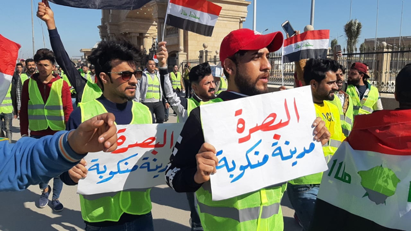 تظاهرات البصرة.. التعيينات أولوية للمحتجين ومقربون من العيداني يعدونها "استهدافاً"