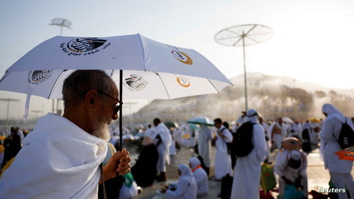 Soaring temperatures killed dozens of pilgrims on Haj: report