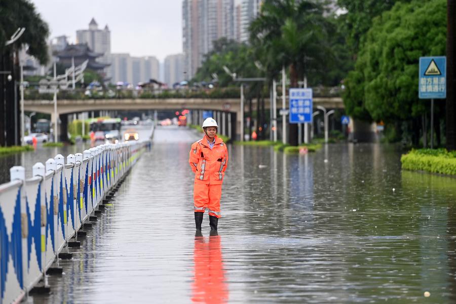 أسوأ فيضان منذ 26 عاماً يضرب جنوب الصين