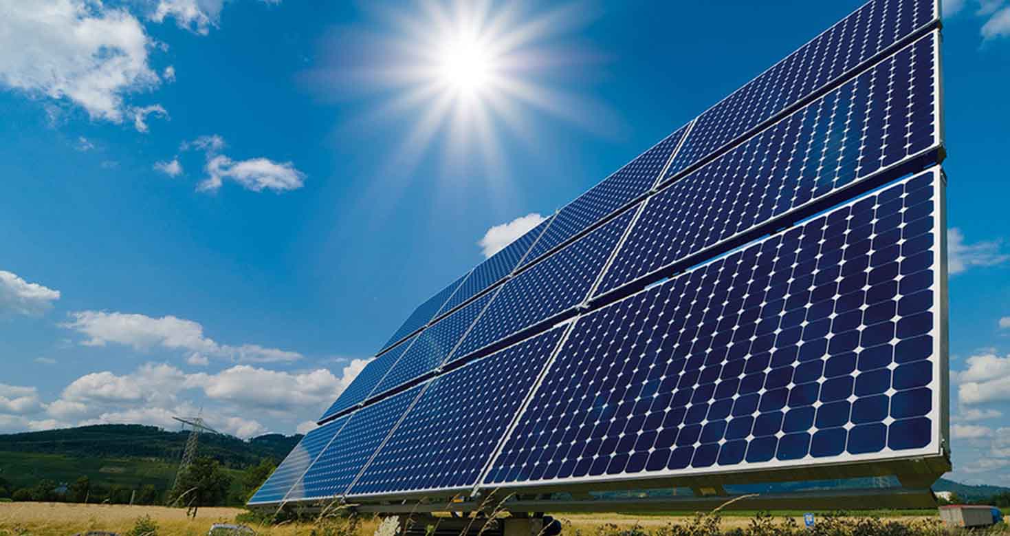 اقتراح برلماني للسوداني بإعفاء الألواح الشمسية من الرسوم الجمركية