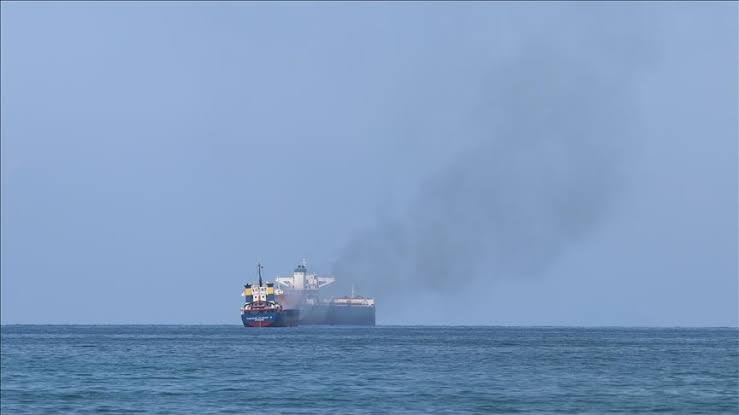 الحوثيون يعلنون استهداف سفينة إسرائيلية في بحر العرب
