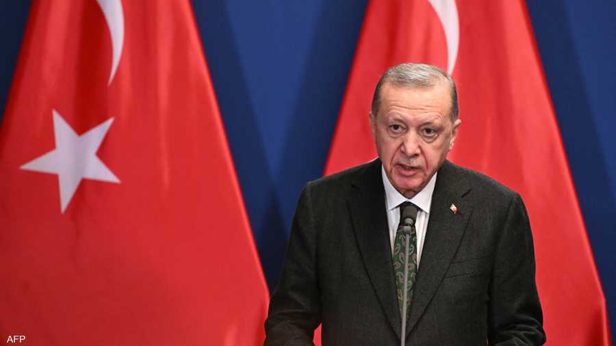 Erdogan says Ankara will support Lebanon if Israel decides to expand war with West's green light