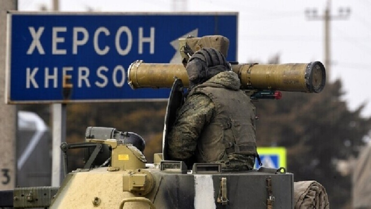 موقع استخباراتي يرصد بدء نفاد احتياطيات الأسلحة العسكرية في روسيا