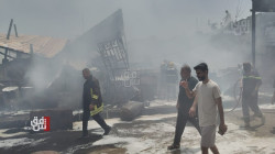 اندلاع حريق ضخم في "البنگلة" جنوبي العراق.. صور