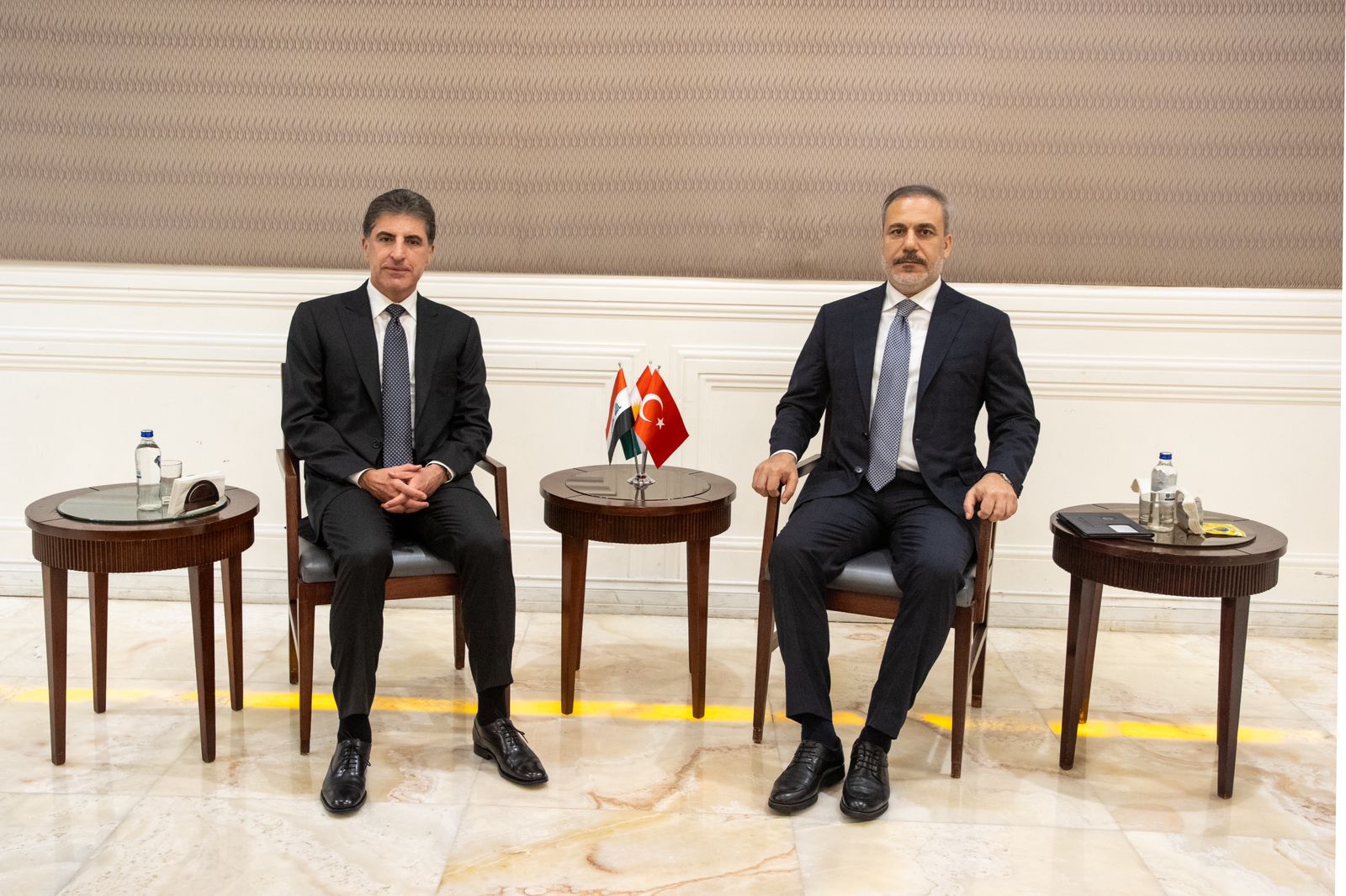 نيجيرفان بارزاني ووزير الخارجية التركي يؤكدان على توسيع التعاون