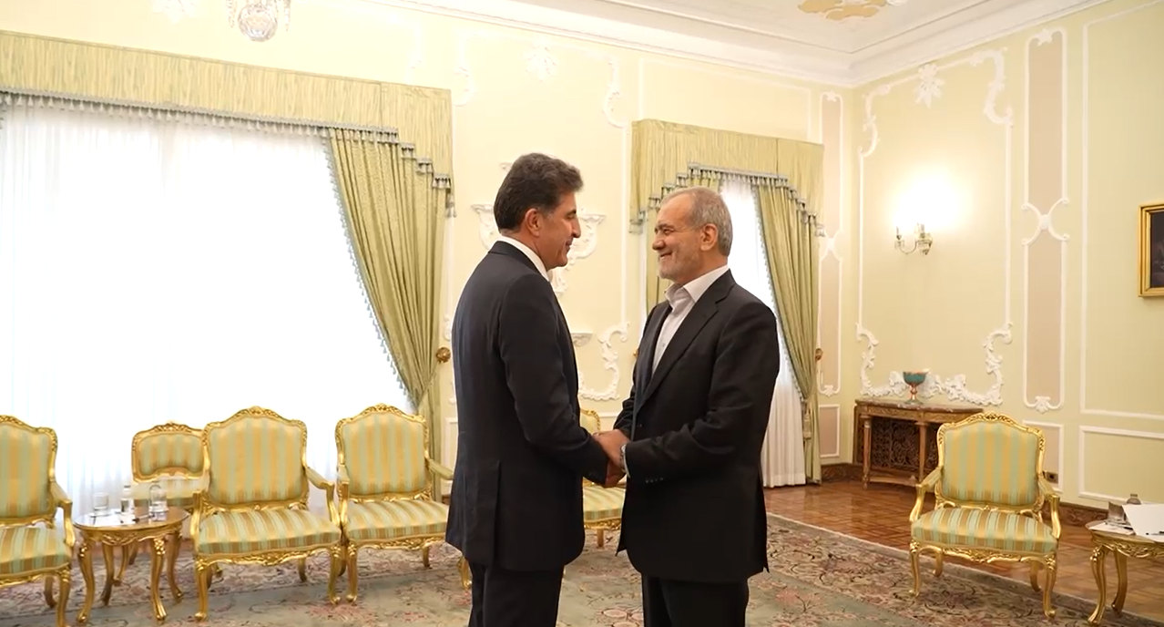 Kurdish President Barzani meets Iranian President Pezeshkian in Tehran