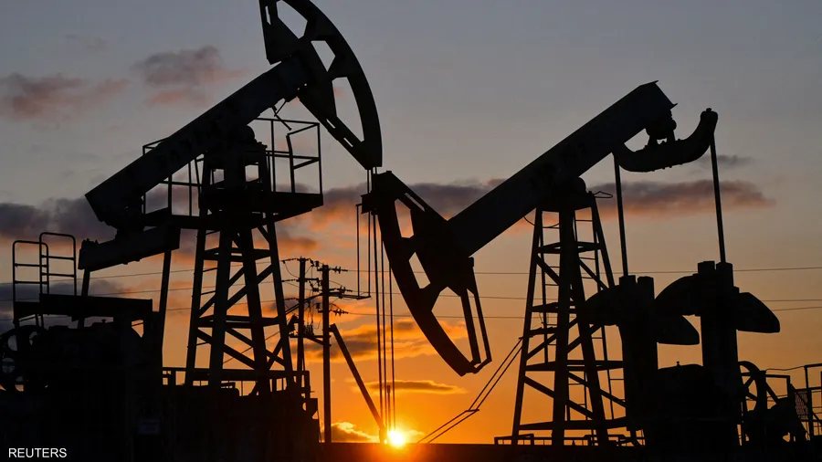 Oil prices rise for fifth day on eased recession fears and Middle East tensions