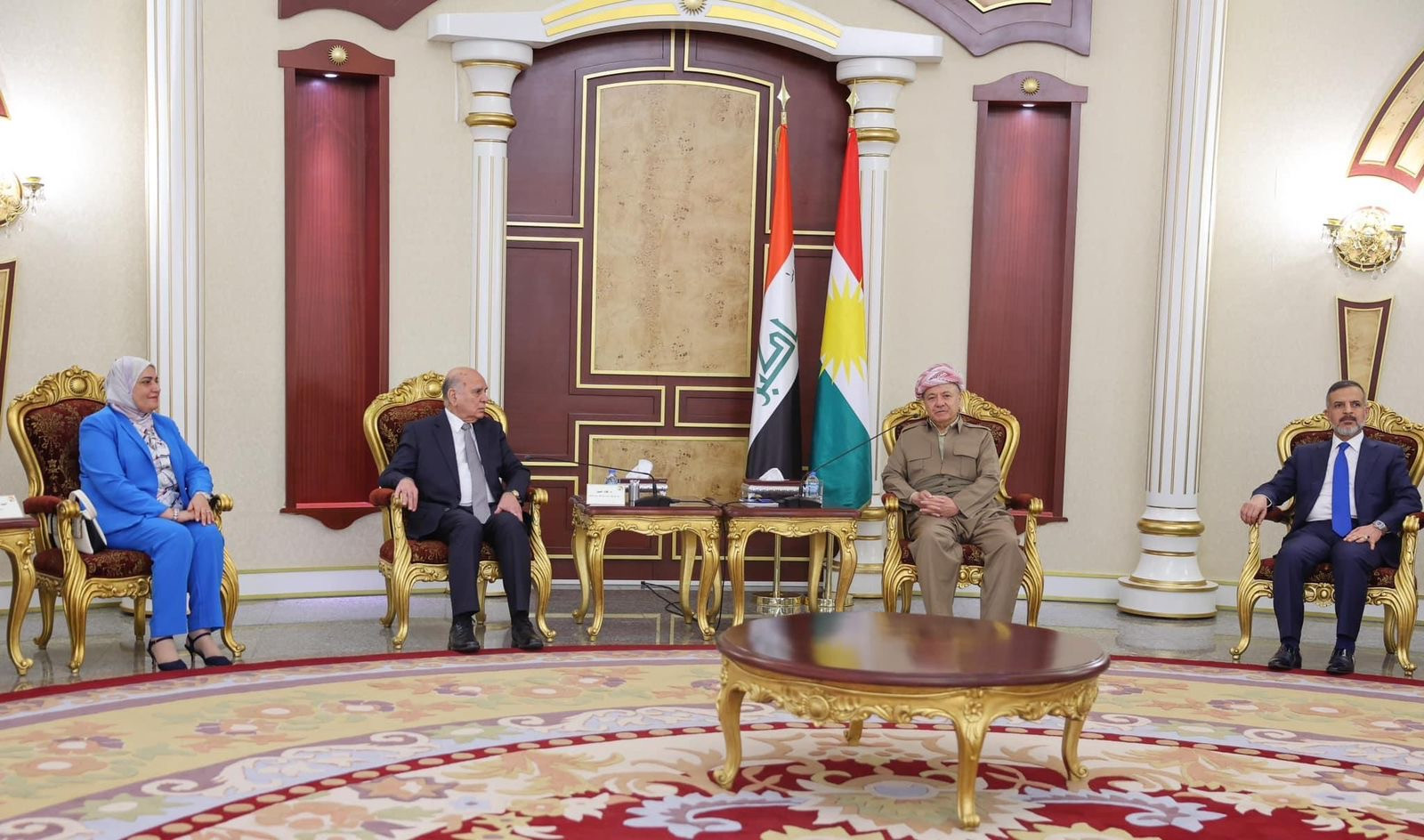 Leader Barzani advocates dialogue for resolving disputes with Baghdad during high-level meeting