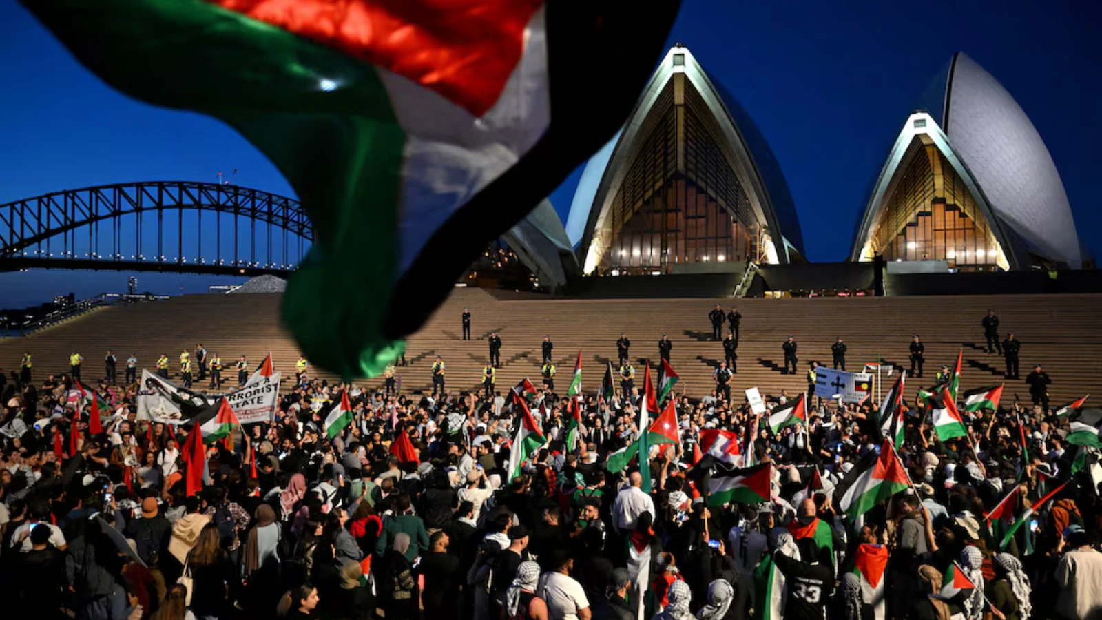 Australia introduces tough hate crime laws amid ANTIWAR protests