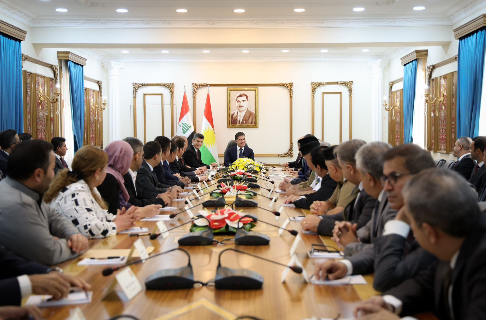 President Barzani meets Duhok officials to discuss election preparations