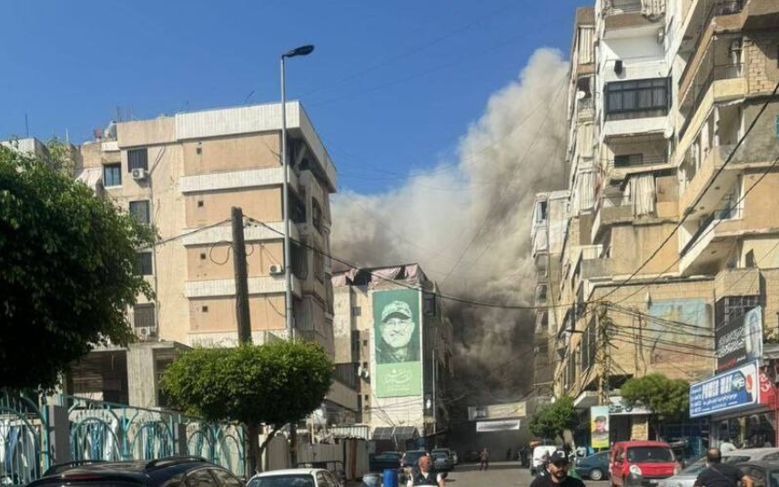 Lebanese Health Ministry: 120 casualties in Israeli airstrikes, Hezbollah retaliates