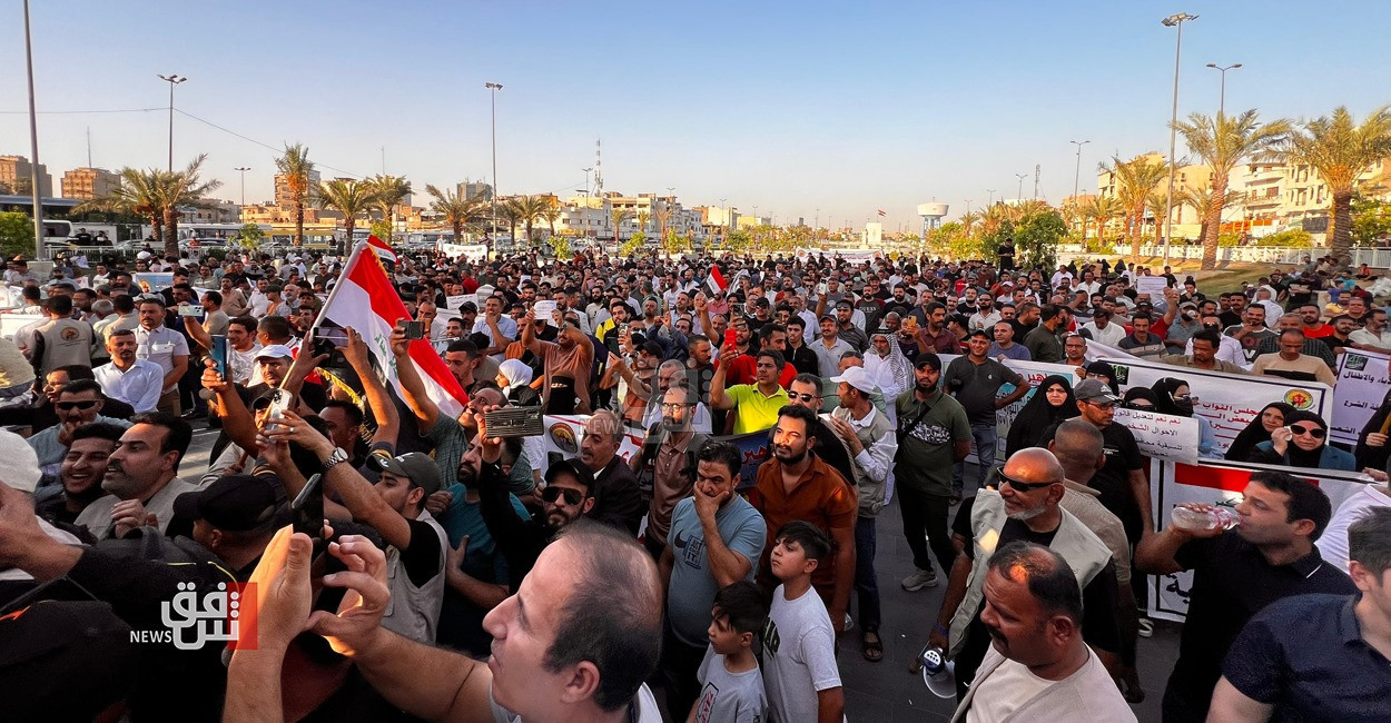 Hundreds protest in Baghdad for enactment of amended Personal Status Law