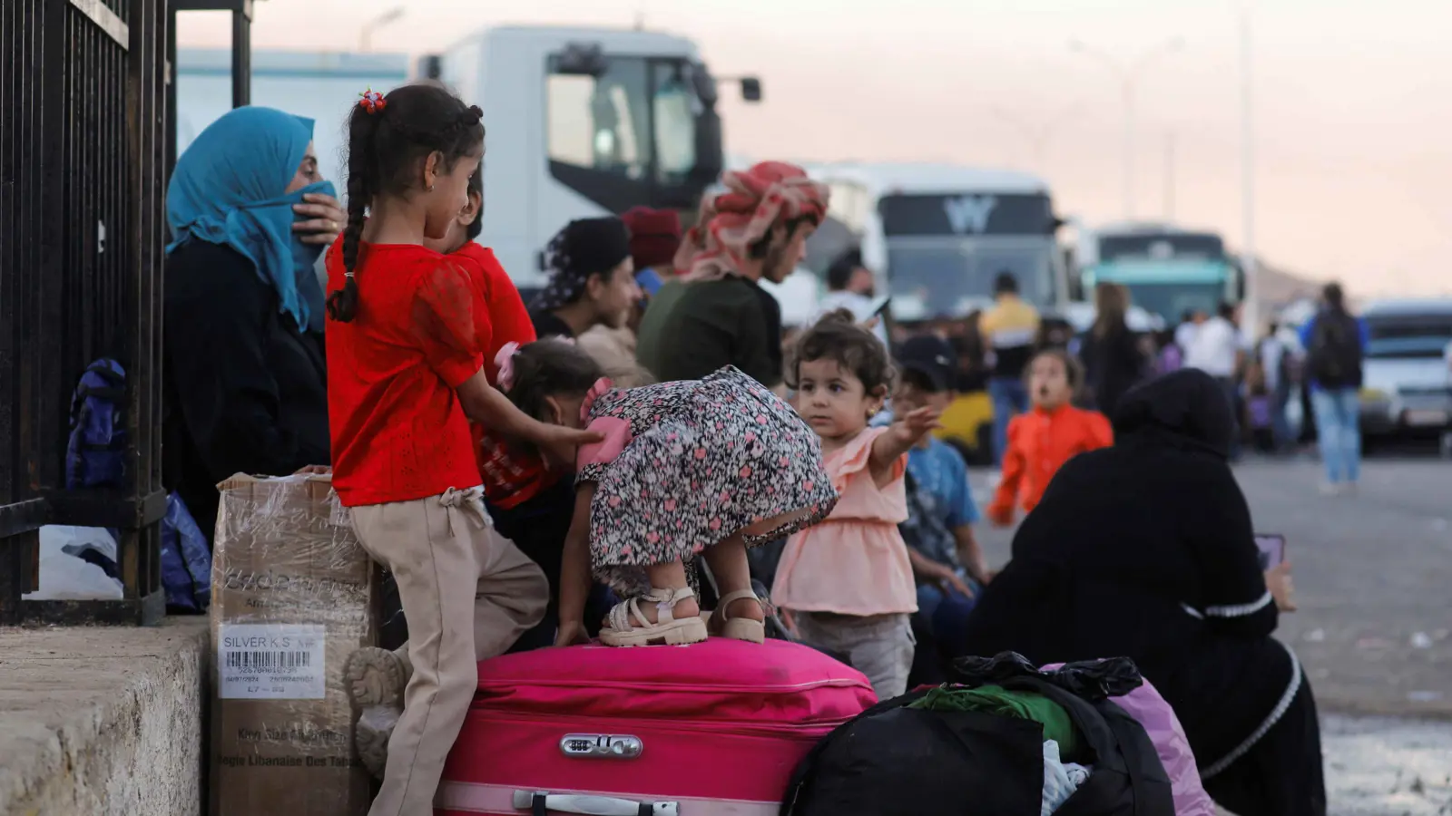 Lebanese arrivals to Iraq rise amid escalating Israeli war