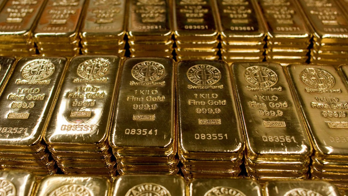 Gold scales record peak as US election jitters fuel safe-haven rush