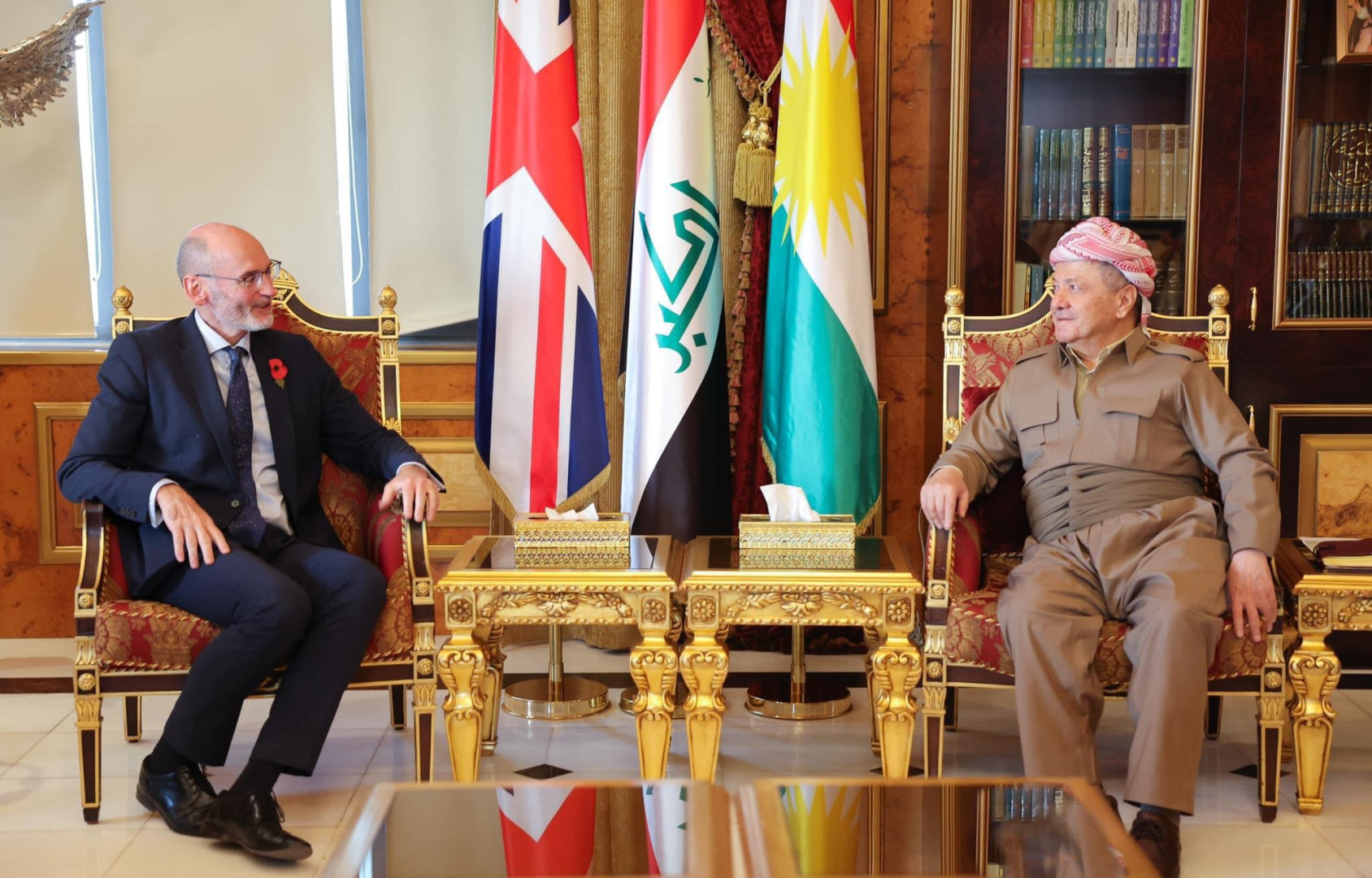 Leader Barzani discusses global impacts of US election with British Ambassador