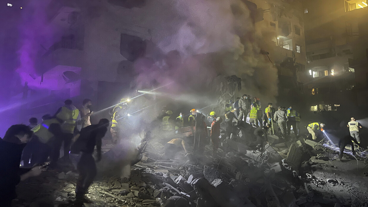 Israeli airstrikes hit Beirut as Hezbollah intensifies retaliatory attacks