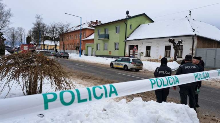 تاوان کوشتن لەناو مەکتەویگ لە سلۆڤاکیا وەدەس کوڕیگ خوەنەوار