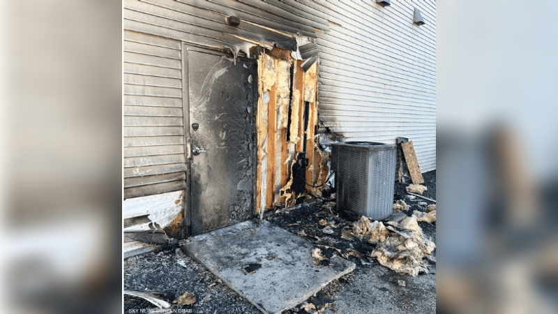 گەنجیگ تووڵەی (تیک تۆک) لە ئەندامیگ کۆنگریس سینێد