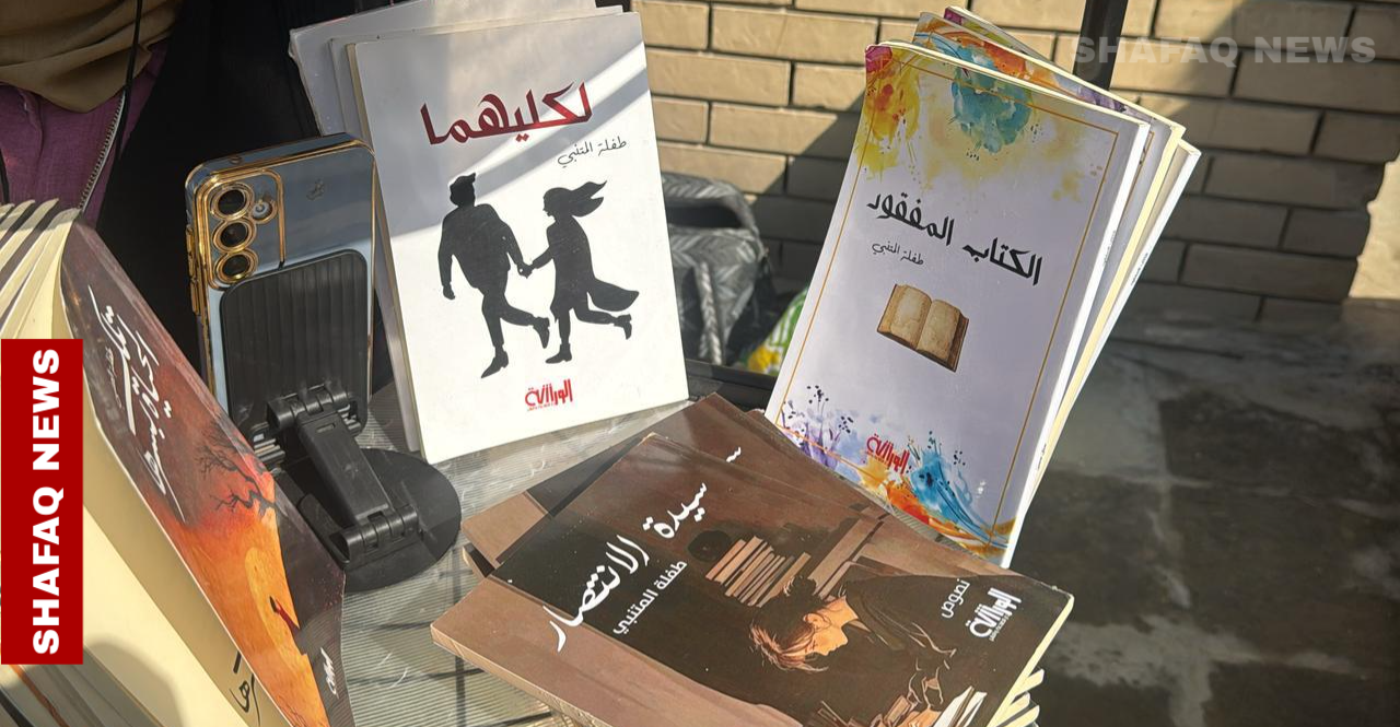 "طفلة المتنبي".. موهبة أدبية مبكرة تناضل لإثبات نفسها