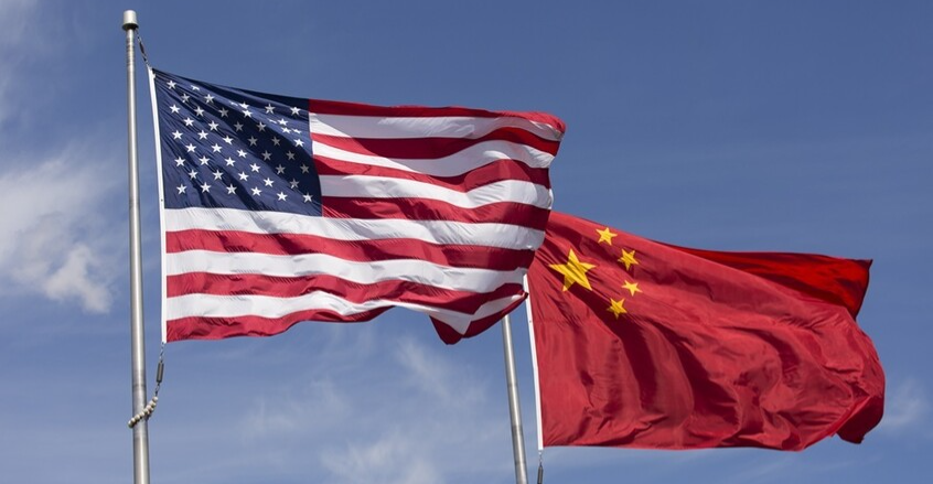 الصين تصعد..  السفر إلى أمريكا "غير آمن"