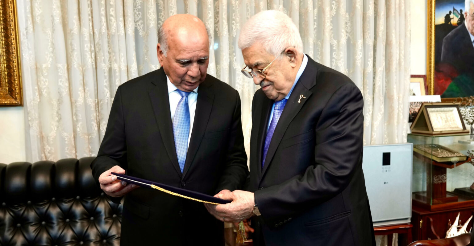 حسين يلتقي عباس.. دعوة رسمية واتفاق تعاون في 3 ميادين بين العراق وفلسطين