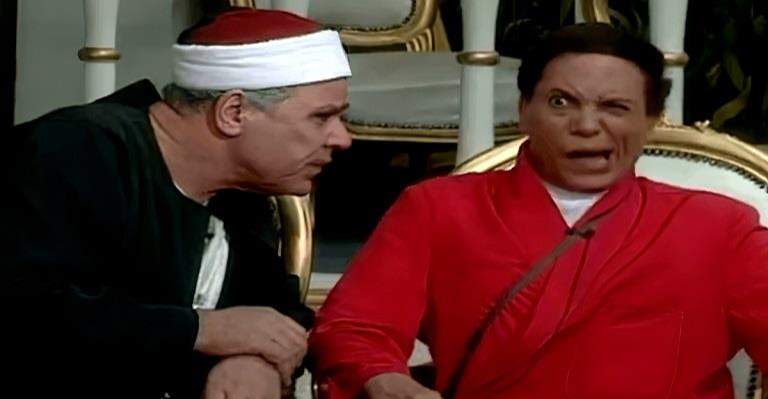 أيقونة المسرح المصري بين الحياة والموت (صورة)