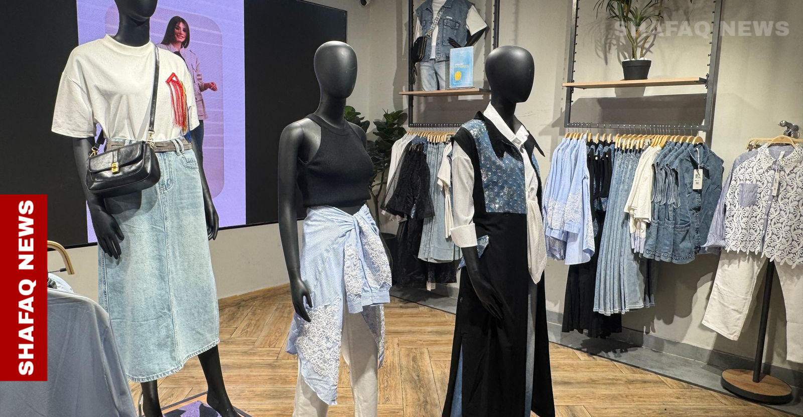 الهوس بـ"الماركات".. أزمة تثقل كاهل "الطبقة المتوسطة"