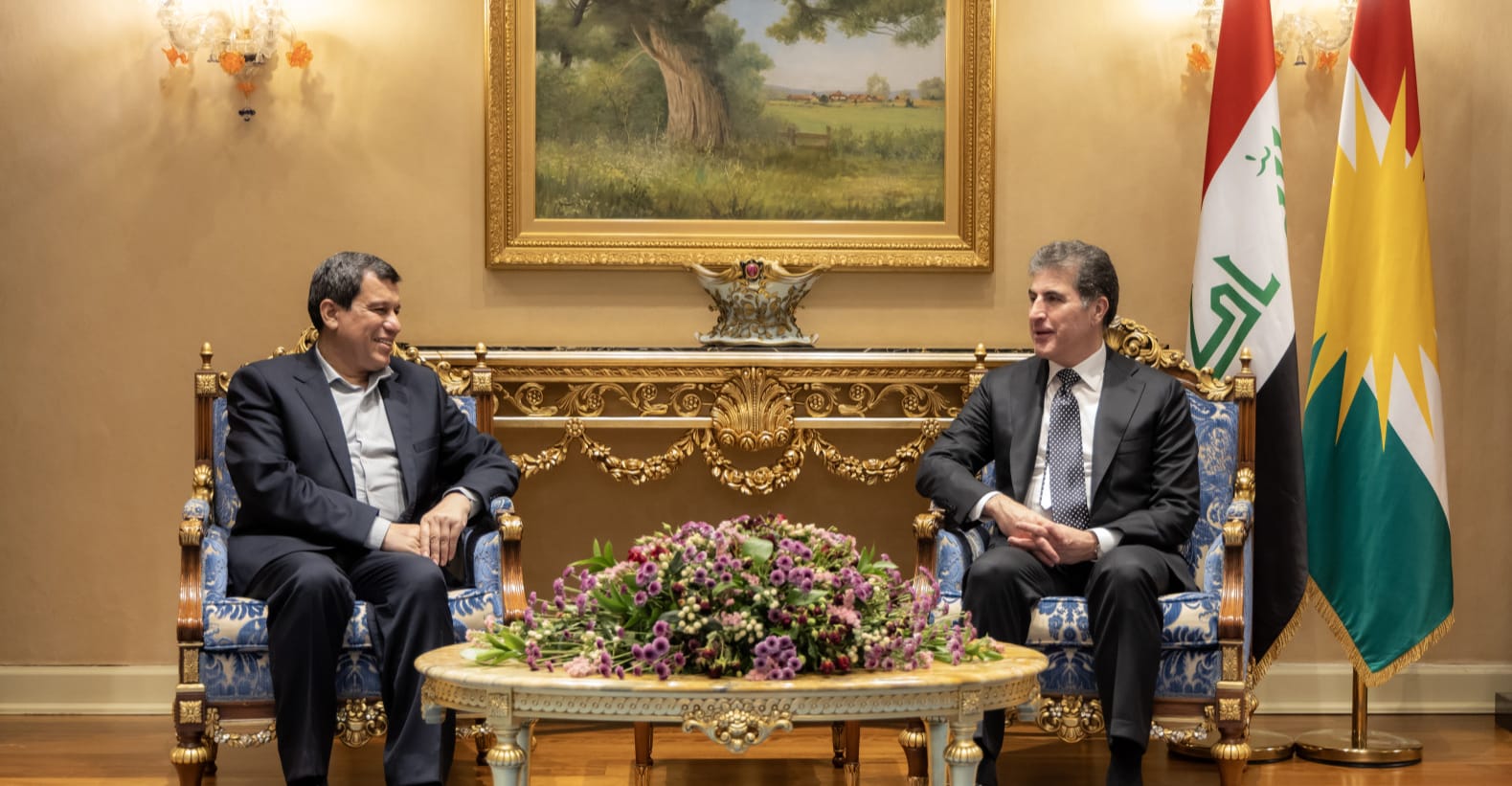 نێچیروان بارزانی و عەبدی دووپاتکردن لە گرنگی بەشداریکردن کورد و گشت پێکهاتەیل سوریا لە دەسەڵات