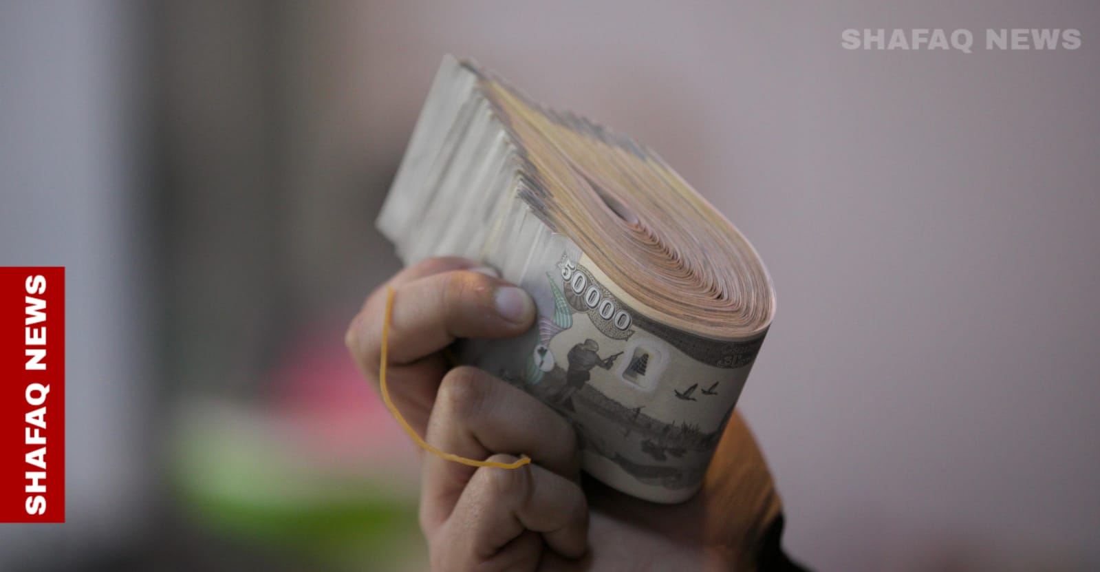 Dollar prices drop in Baghdad and Erbil markets