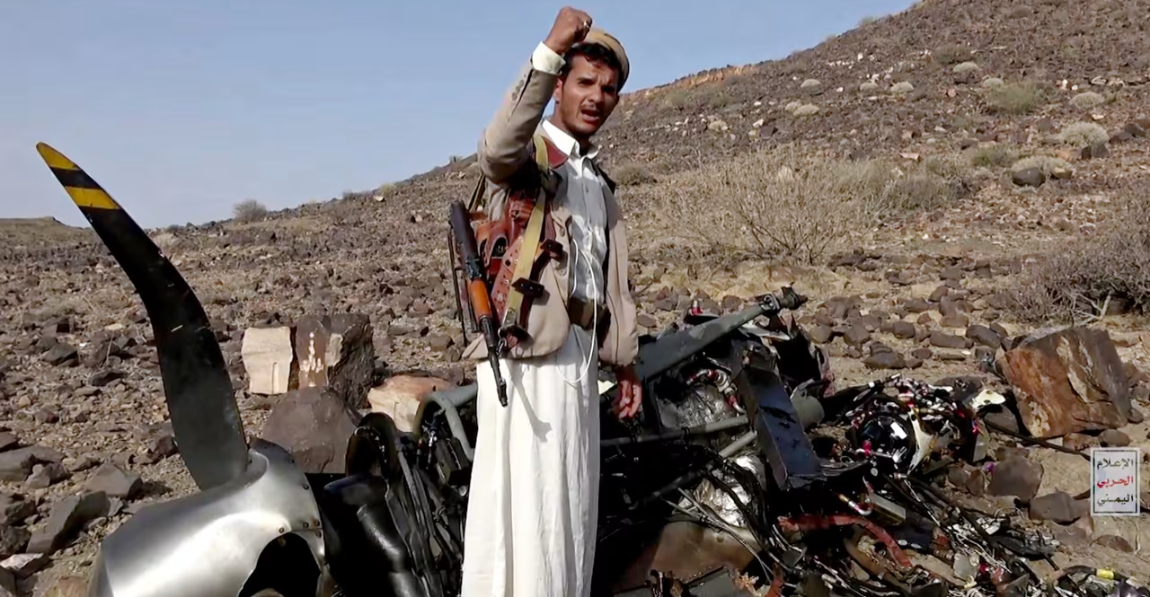 إخفاقات المرحلة الثانية.. الحوثيون يسقطون طائرات أمريكية ويعيقون خطط واشنطن