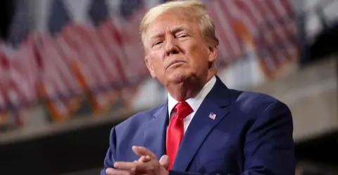 خلال ساعات.. ترامب في مواجهة المحاكم الأمريكية بثلاث تحديات قانونية