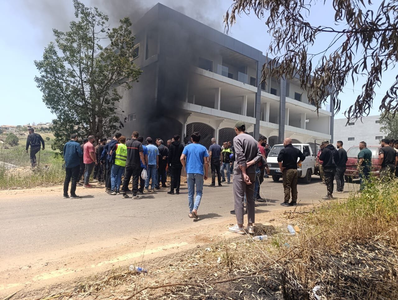 Israel attacks Southern Lebanon: Casualties reported