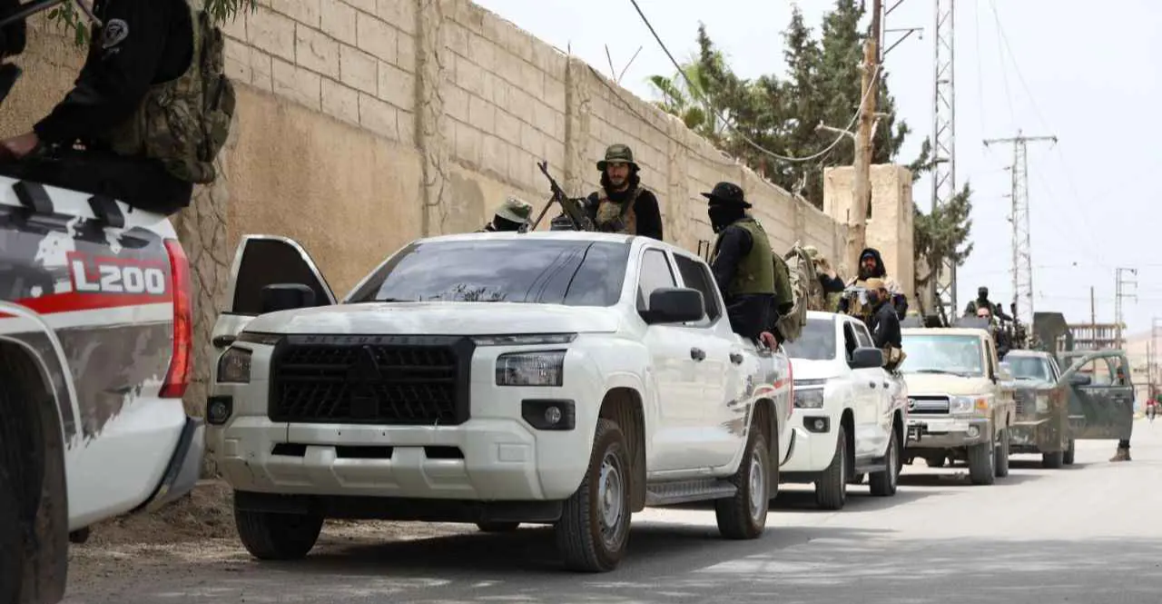 مجهولون يهاجمون مقر قيادة الشرطة في دمشق