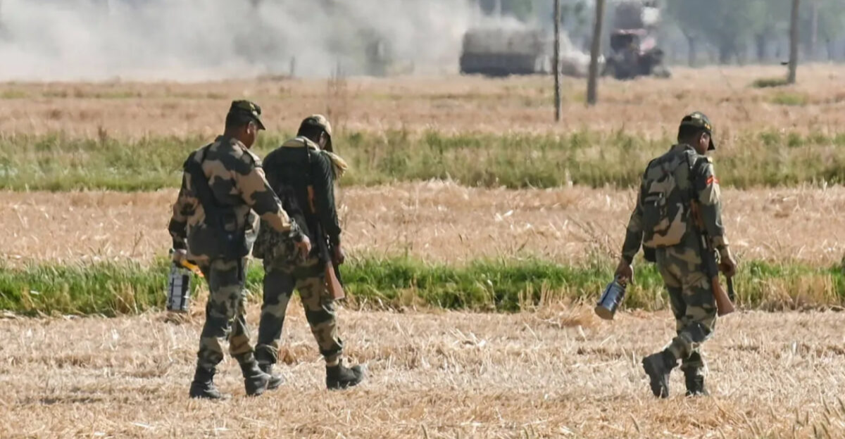 باكستان تدعو سكان كشمير الى "تخزين الطعام"