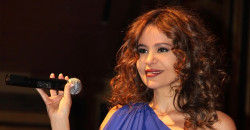 "كلو مسموح".. كارول سماحة تعود للغناء بعد أسبوع من وفاة زوجها