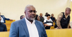 وزير "يغتصب" فتاة قاصر في فضيحة تهزّ دولة أفريقية