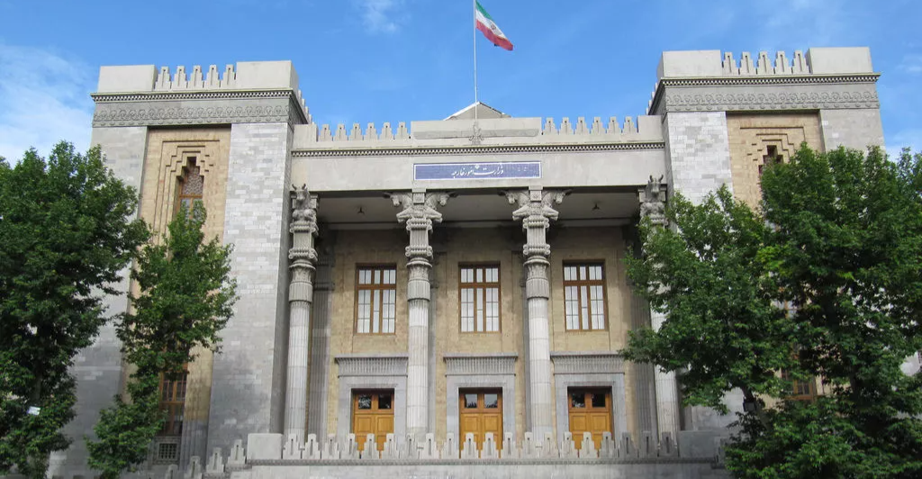 الخارجية الإيرانية ترد على العقوبات الأمريكية الأخيرة - شفق نيوز
