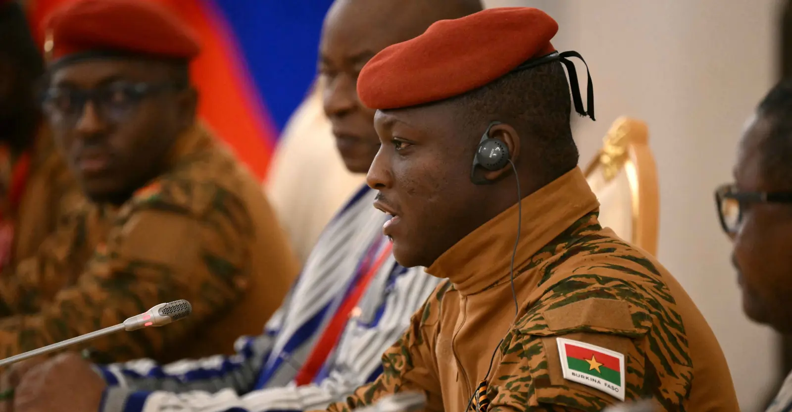 "نصرة الإسلام" تجتاح مدينة مهمة في بوركينا فاسو وسط تهاوي قبضة الجيش