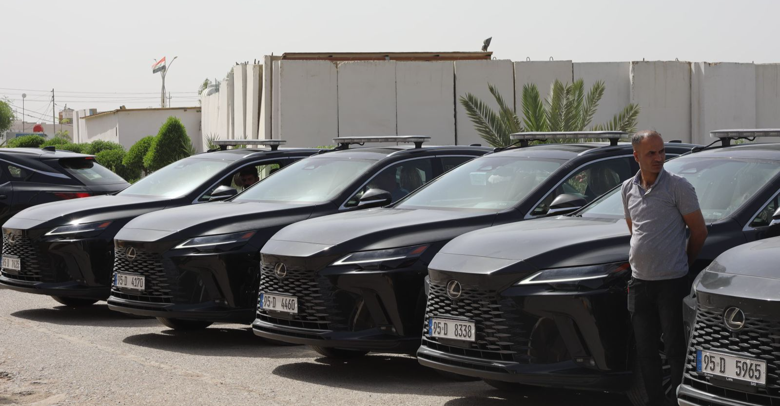 "لكزس 2025" في مهمة أمنية من الرطبة إلى البصرة