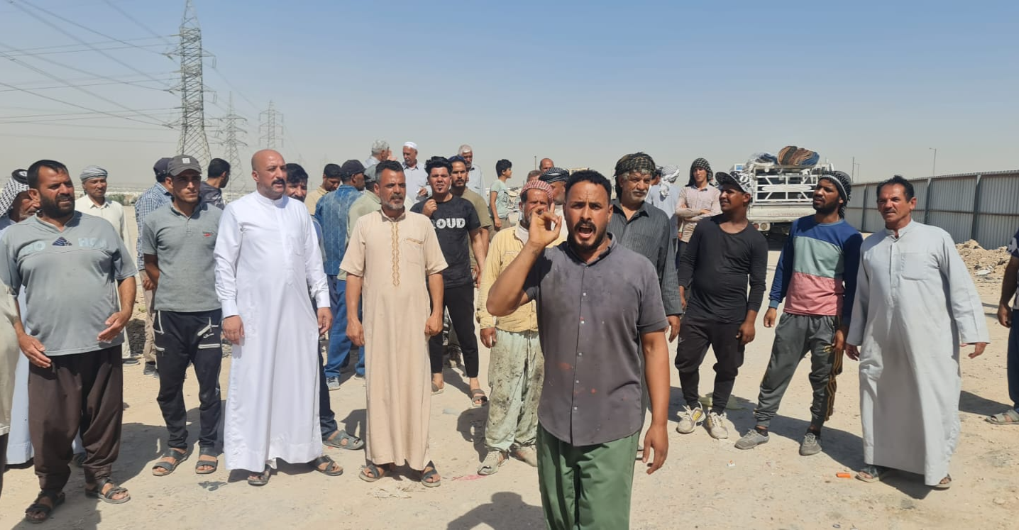 البصرة والنجف.. مراهقان يتعرضان للطعن بمشاجرة وأصحاب بسطات يتظاهرون