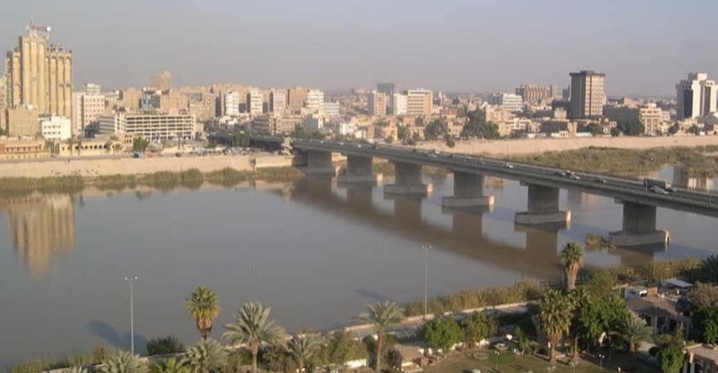 لا تهديد للمنطقة الخضراء.. الأمن يعالج صاروخاً تحت جسر الجمهورية