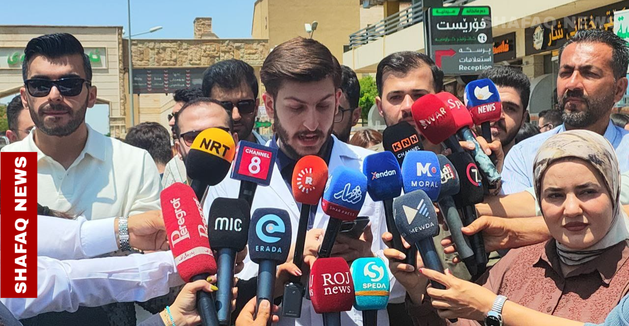 السليمانية.. تظاهرات غاضبة للأطباء ومطالبات بتعيينات عاجلة (صور)