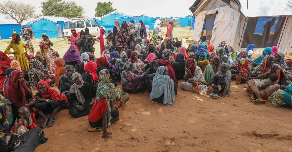 "أسوأ أزمة إنسانية في العالم"..  نزوح 4 ملايين شخص من السودان