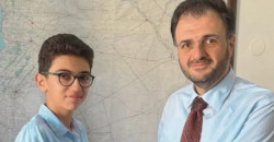سوريا.. تعيين طفل متحدثاً باسم وزارة الاتصالات