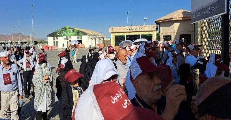 إيران تبدأ بإعادة حجاجها العالقين في السعودية عبر الأراضي العراقية