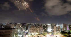 Iran targets Tel Aviv with new rocket salvo