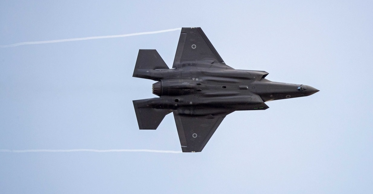 Israel strikes deep in Tehran: +50 fighter jets target nuclear and missile sites