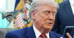 Trump weighs Iran strike options