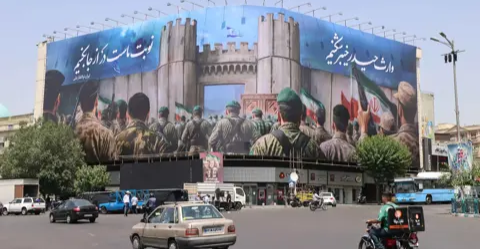 مسؤول إيراني: الحرب مع إسرائيل ستستمر سنتين ودعوات إيقافها خدعة